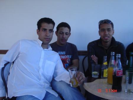 YoKeR et  PJ et ArasH